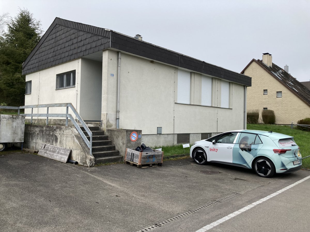 init7's tweet image. 🚀Netzwerkpower!
Unsere neuen #PoPs bringen schnelles Internet direkt zu euch nach Hause. 🏠
- 640NIE #NiederwangenBE
- 650ORP #Orpund
- 750HUN #Hundwil
- 780DIN #Dinhard
Alle geplanten und aktiven PoPs findet ihr unter ftth.init7.net.