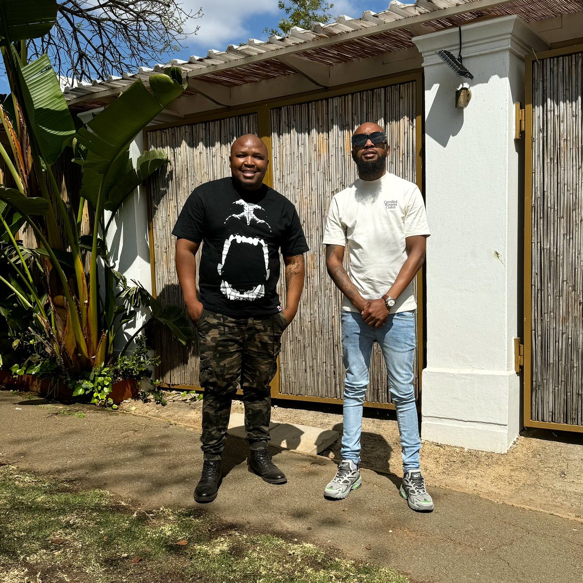 _Karabo_s's tweet photo. Skeemile my dawg @PhashaGT https://t.co/G9Mp6L9wuC