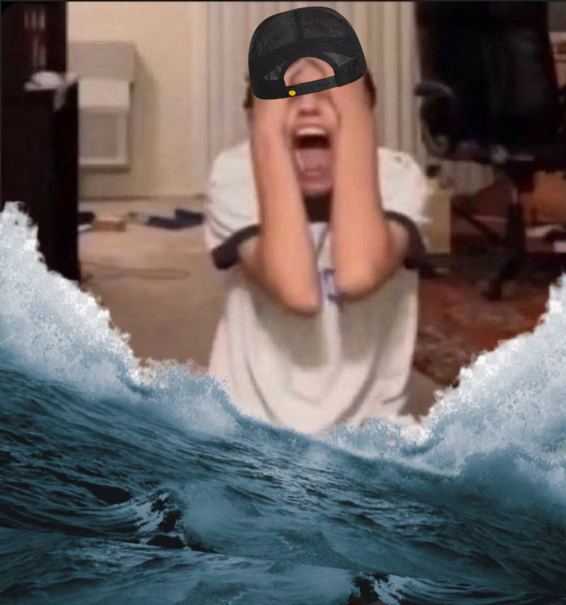 grumblebugz's tweet photo. Ocean Himbo after Enderking breaks up their 10k year long on and off again relationship for the 3rd time that week https://t.co/mqAQxyjarT