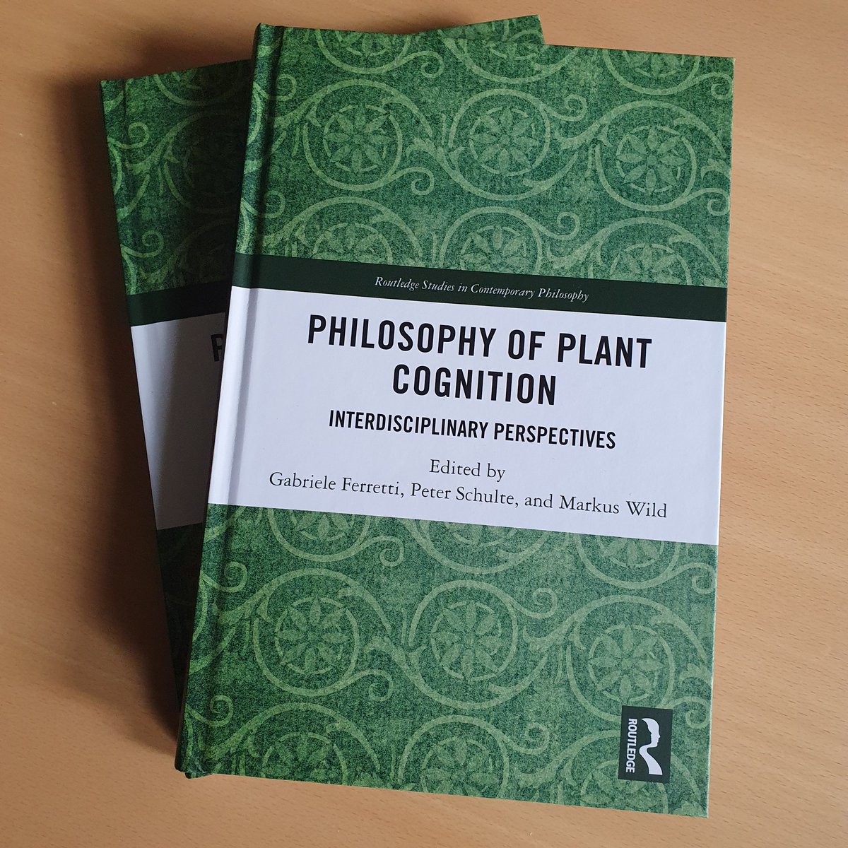 Peter Schulte (@drpeterschulte) on Twitter photo It's out! 🥳
Edited by Gabriele Ferretti, Markus Wild and me; with fantastic contributions by Carrie Figdor, <a href="/mrcartiga/">Marc Artiga</a>, Todd Ganson, Mohan Matthen, @PAdrianFrazier, <a href="/Jonny_CW_Lee/">Jonny Lee 🧠🪴</a> & <a href="/2adityaponkshe/">Aditya Ponkshe | आदित्य पोंक्षे</a> and Brian Key & Deborah Brown. It's out! 🥳
Edited by Gabriele Ferretti, Markus Wild and me; with fantastic contributions by Carrie Figdor, <a href="/mrcartiga/">Marc Artiga</a>, Todd Ganson, Mohan Matthen, @PAdrianFrazier, <a href="/Jonny_CW_Lee/">Jonny Lee 🧠🪴</a> & <a href="/2adityaponkshe/">Aditya Ponkshe | आदित्य पोंक्षे</a> and Brian Key & Deborah Brown.