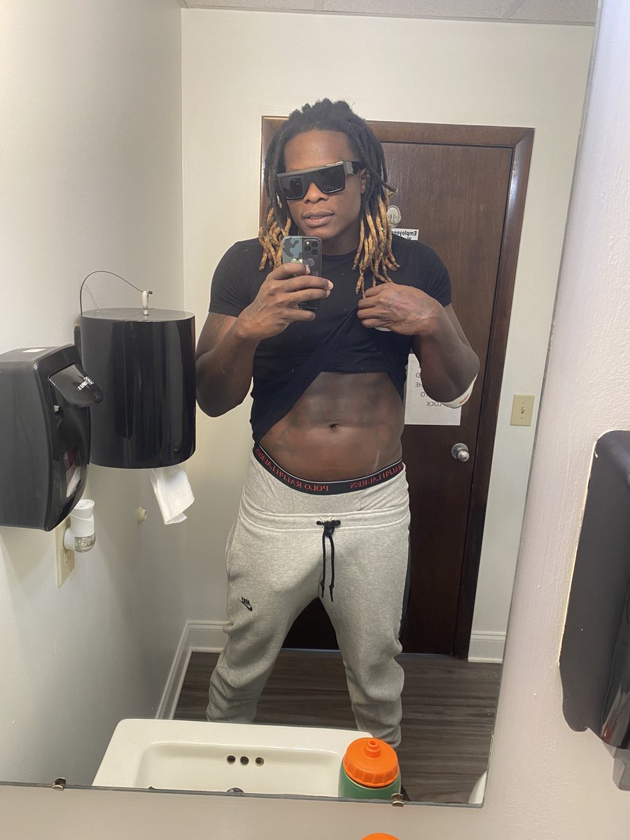 Haven't been around in a while so hey, I'm still alive.