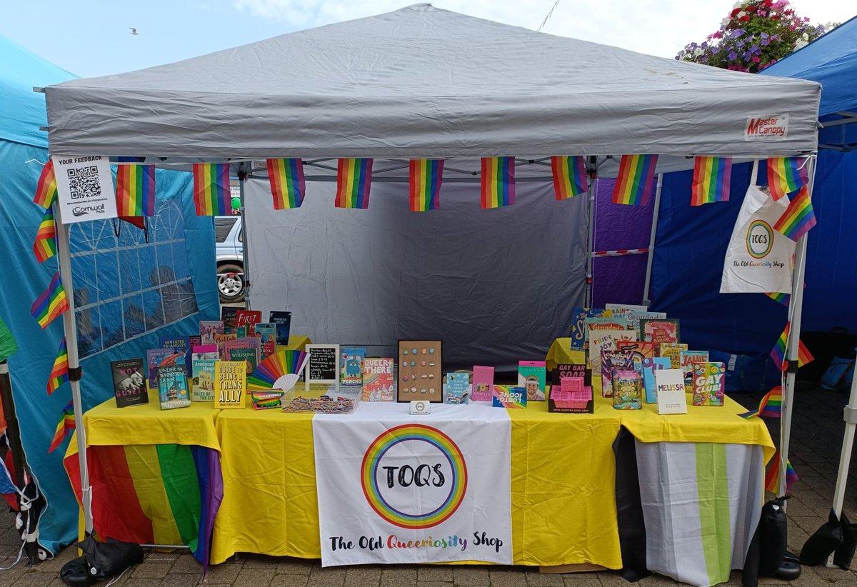 TOQS_LGBT's tweet photo. Good Morning!

We're all set up and ready for an awesome day at Truro Pride! Feel free to pop by for a browse.

If you're unable to attend, please don't worry! The shop will be open as usual.

Happy Pride and Happy Reading! 💚📚🏳️‍🌈🏳️‍⚧️

~ El https://t.co/e1uGv5ogfj