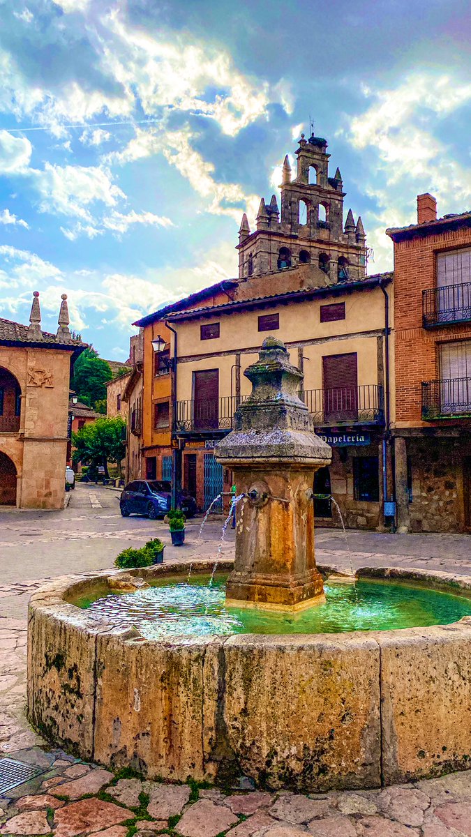 Goyoter10's tweet photo. Buenos dias desde Ayllon 🏰⚔️ 
Pueblo bonito de segovia🤍

Repostea y ke llegue 🔁

#sabado #Agosto2024 #ArteFotográfico #CastillayLeón #Ayllon #Fotografía #pueblosconencanto #medieval #photography #iphone
#tormentasdeverano https://t.co/g7KmWNChjU