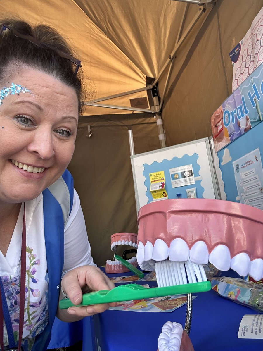 Well the sun is shining as we kick off our Family Hubs Festival in the Glassworks Square - loads of information and fun free activities for children and families !!! What are you waiting for 🙌🏻🙌🏻