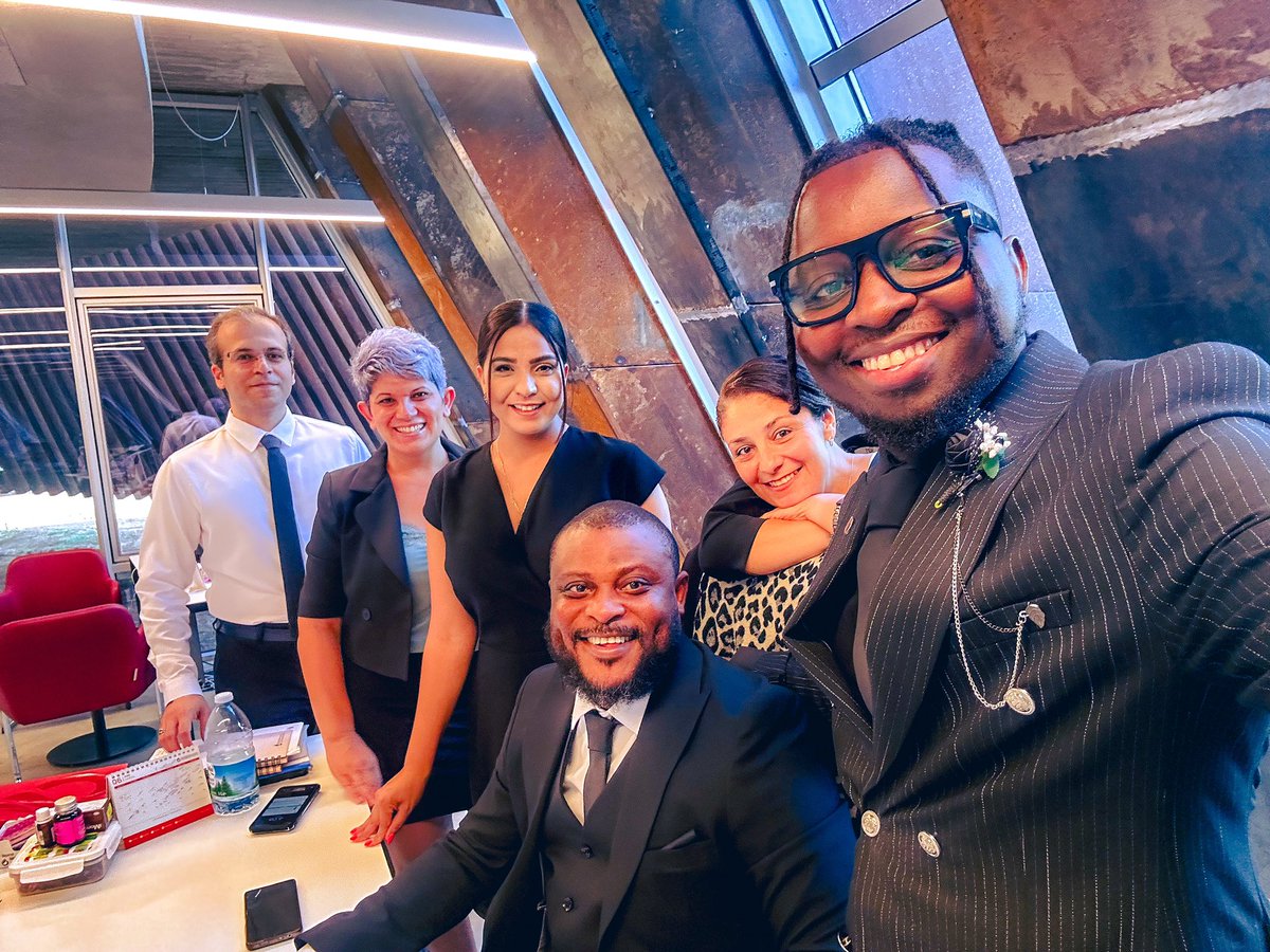 jessykigen's tweet image. Beautiful people #indigochild