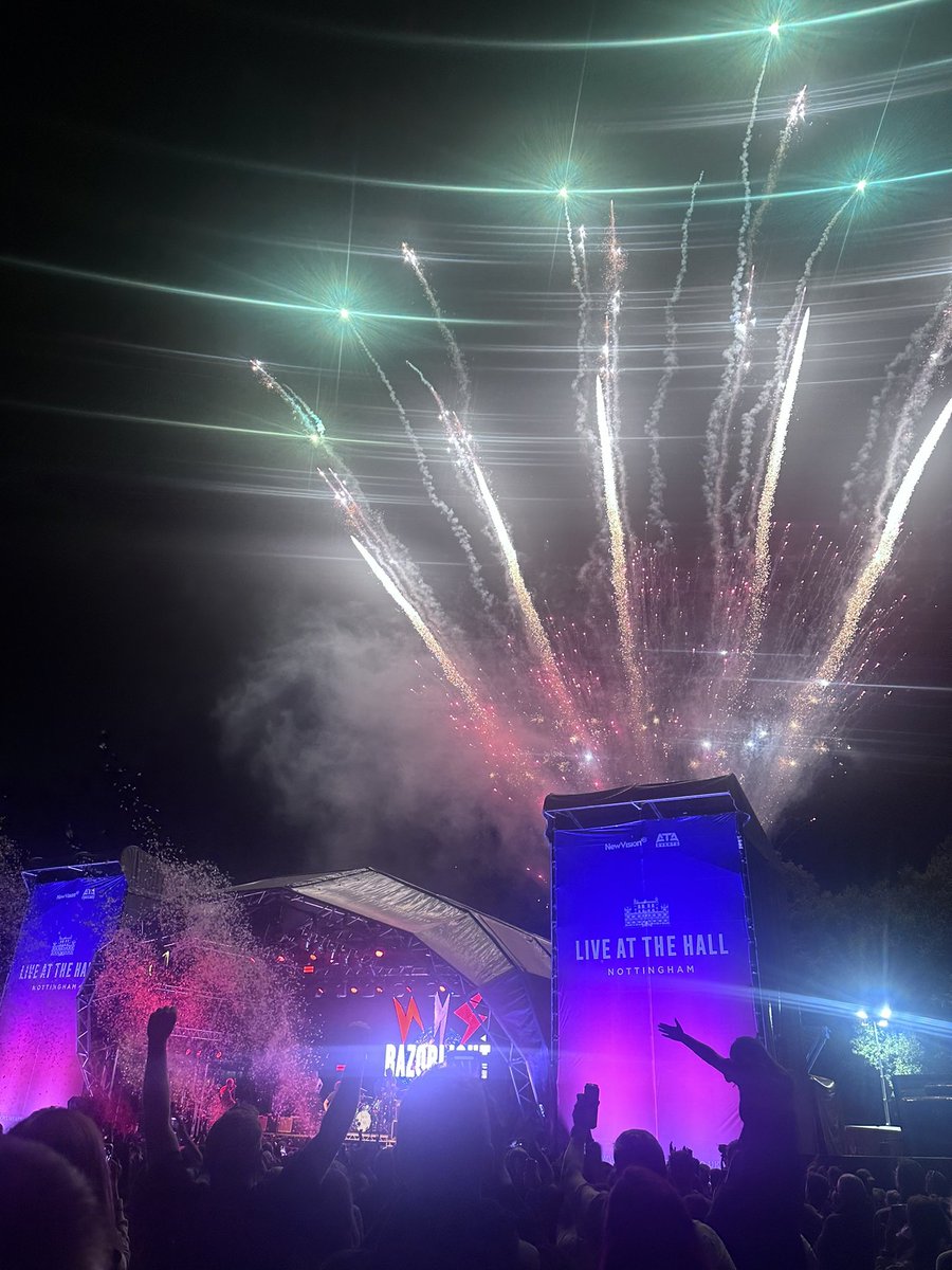 Victoria Raynor tweet media