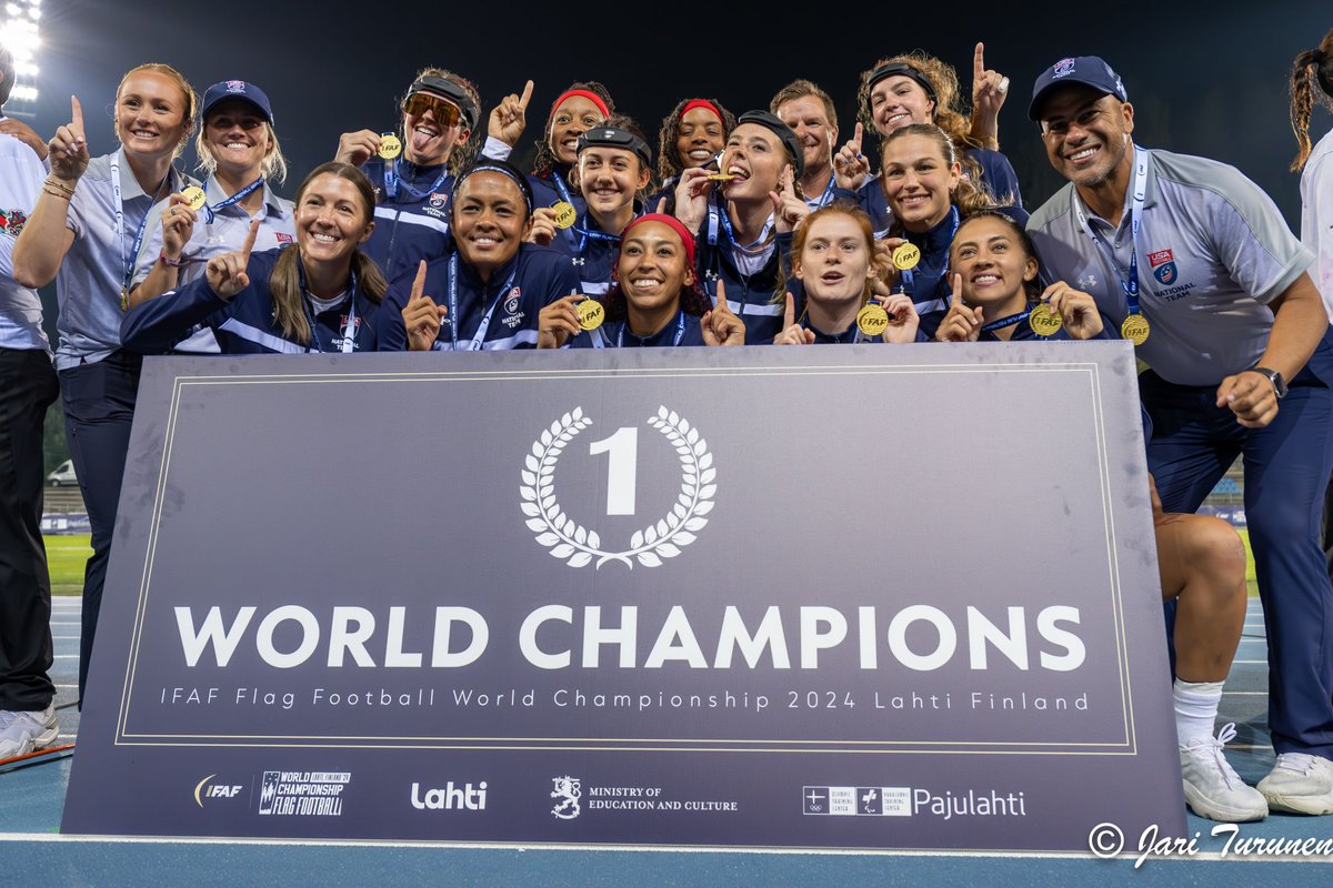 Flagwc24 tweet media