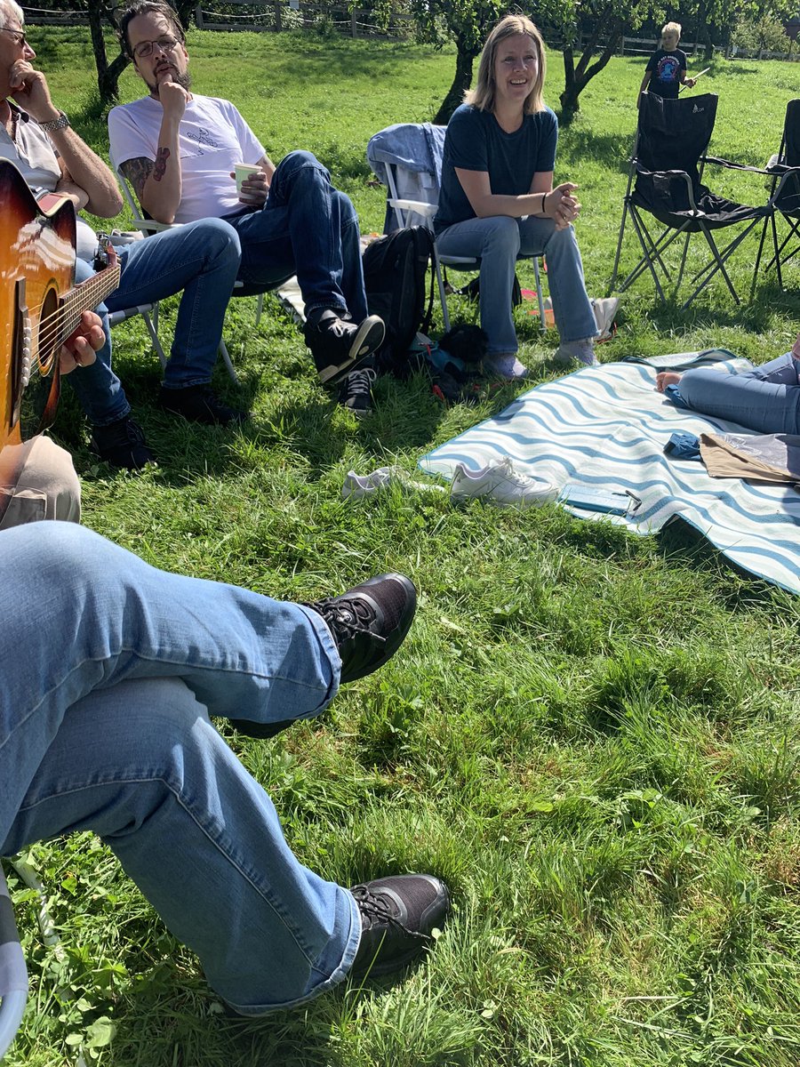 🧚🏼Norsk🌺Fantasy, 🦋R.R, Kile, Liber Mundi tweet media