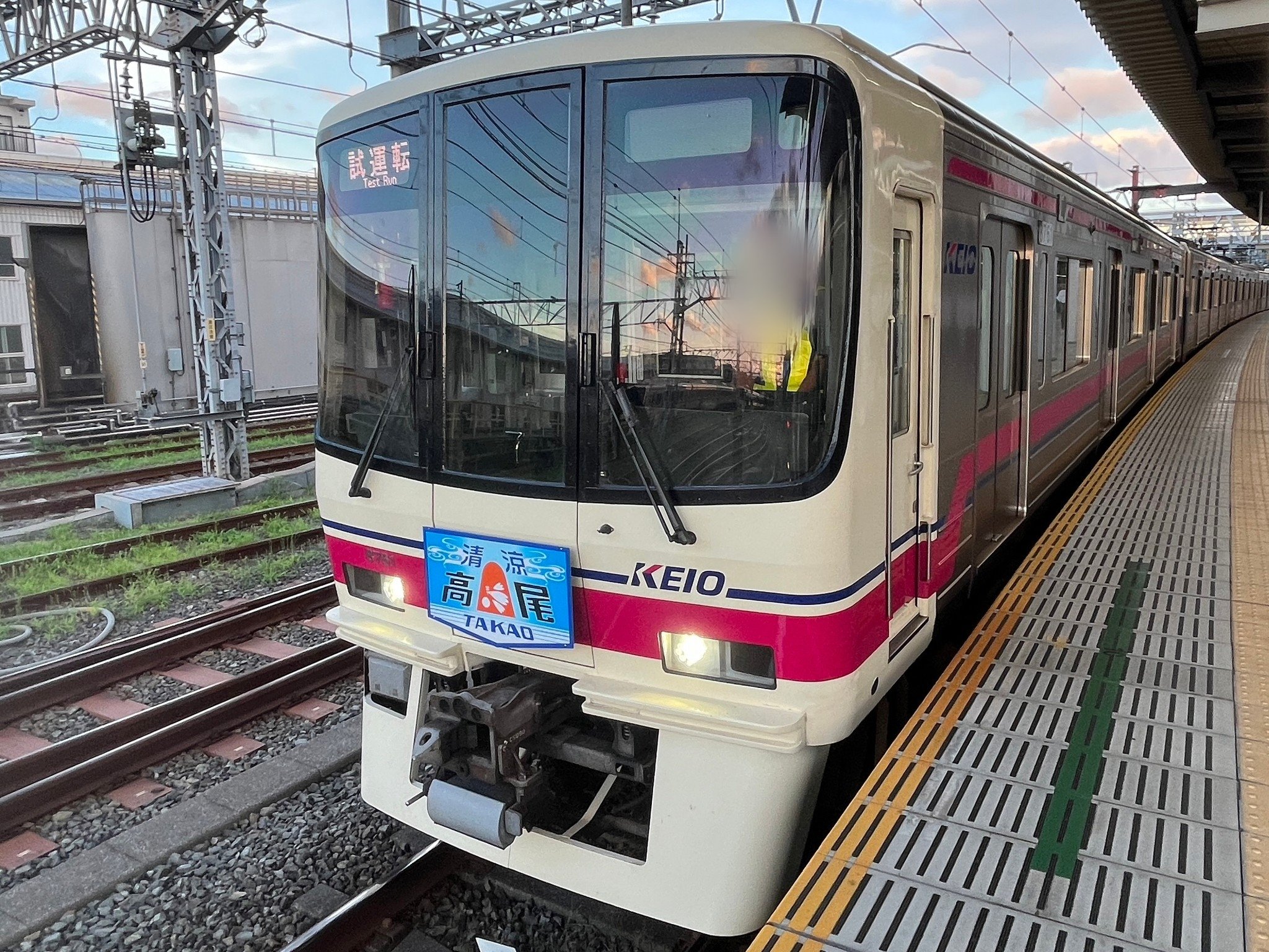 教習車-O on X: 