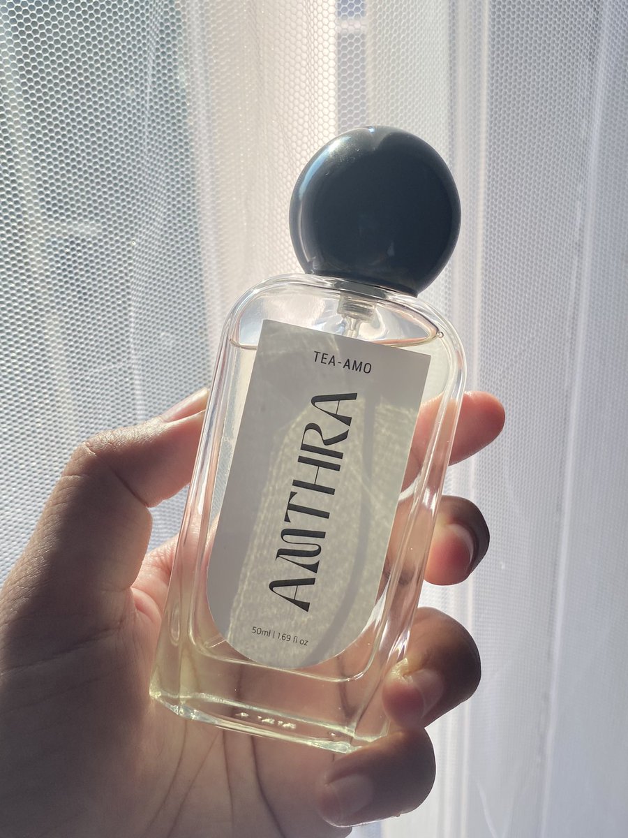 plumpypum's tweet image. SEMUA ORANG HARUS TAU KALAU TEA AMO AMTHRA SEENAK ITU WOY🥹🫶

perpaduan wangi teh yg sedikit manis bercampur wangi floral kaya jasmine, tuberose, dan cempaka bikin wanginya fresh dan relaxing at the same time 😍