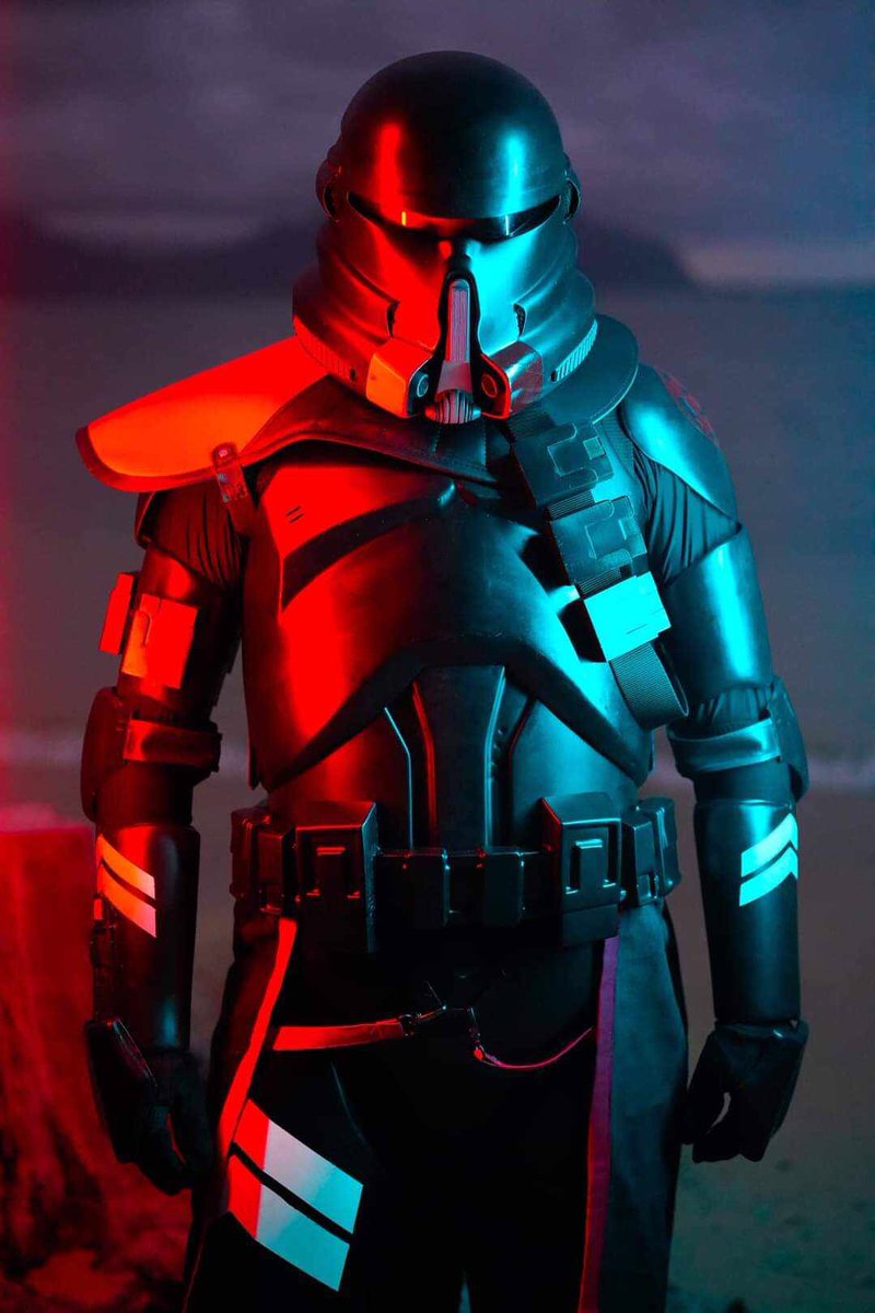 That blade can only mean one thing: Jedi!

◾️TX11796, Purge Trooper Commander of the #501stPacificOutpost

#501stlegion #SwiftSilentRelentless #PurgetrooperCommander #PurgetrooperPhaseOne #StarWars #501st #501stspecops <a href="/pacific501st/">Pacific Outpost</a>