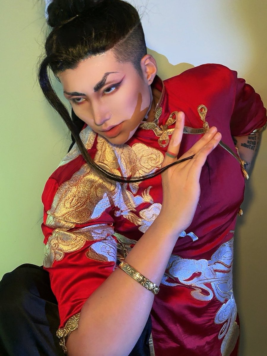 sssin_环球吃蜂蜜先生 tweet media
