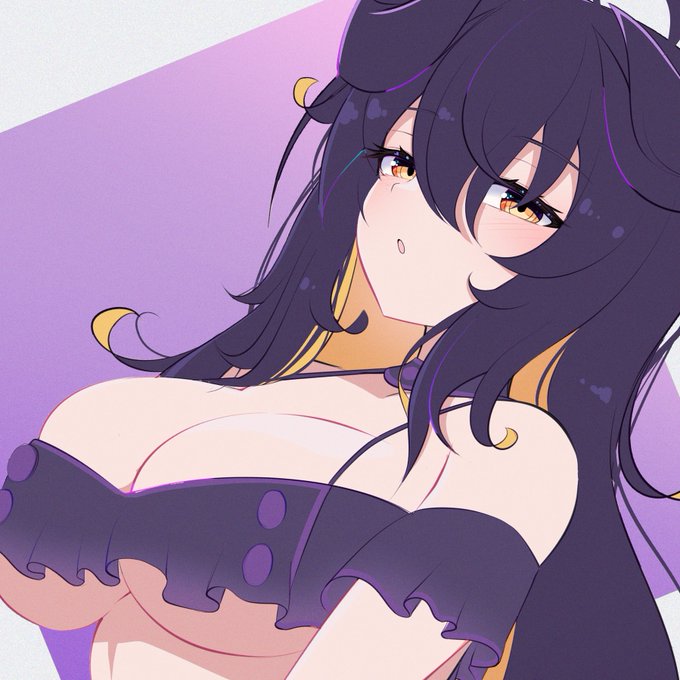 顔練習
個人的にプルーンは美人枠 