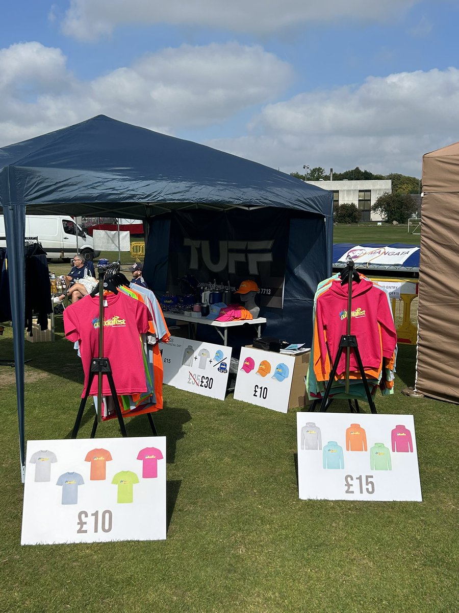SportswearTuff's tweet photo. We are down @RaidersOulton @CricketOulton @raidettes for Oulton Fest today 🏉🏏🎸 https://t.co/cpMFitfpnX
