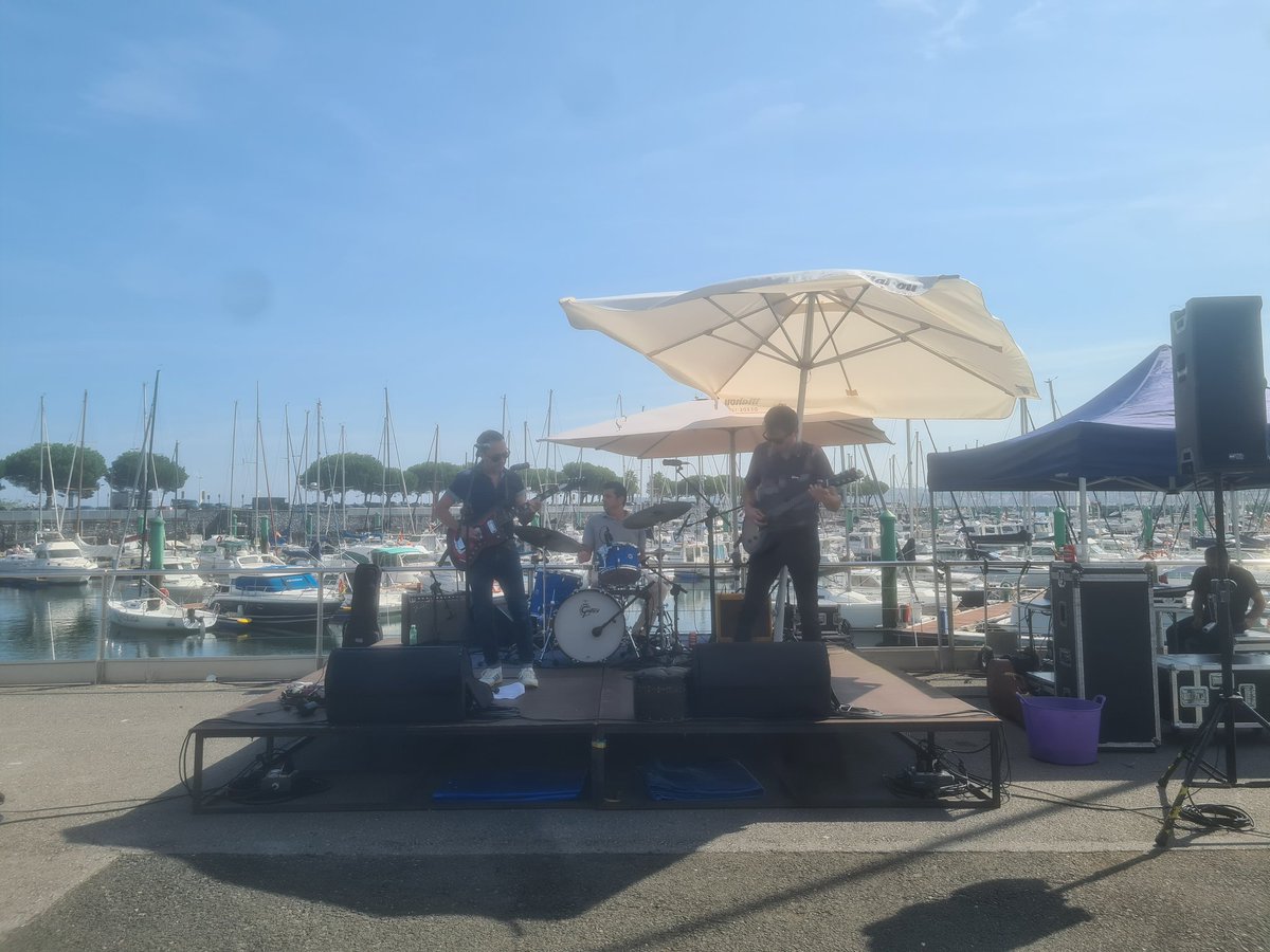 The Donkey Riders en Hondarribia
#Blues #Kaifest