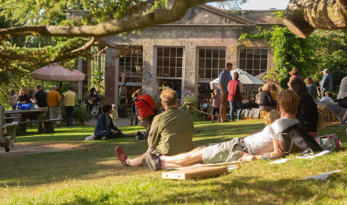 📢 Buy tickets for Oasis with food &amp; drink...*🍻🍽🍾📢🎟 *ok maybe not the band oasis but our tickets are the closest you might get! It's a sure bet &amp; you don't have to wait a year!  go! Book now - tasteeastdevon.co.uk
#oasis2024 #oasis #oasisfans #eastdevon #tasteeastdevon