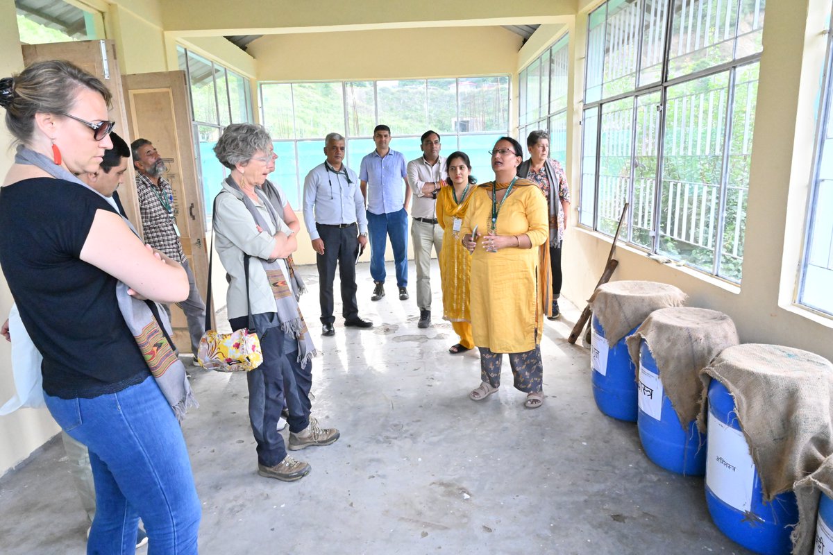 SolanKvk's tweet photo. Visit of ACROPICS team from INRA, France led by Professor Alison Marie Loconto on dated 29.08.2024 to KVK Solan. They had a detailed discussion on Natural framing practices and its impact on farmer's income with faculty of KVK Solan. @icarindia @Nauniuniversity @atari1icar https://t.co/ESeEGf8X65