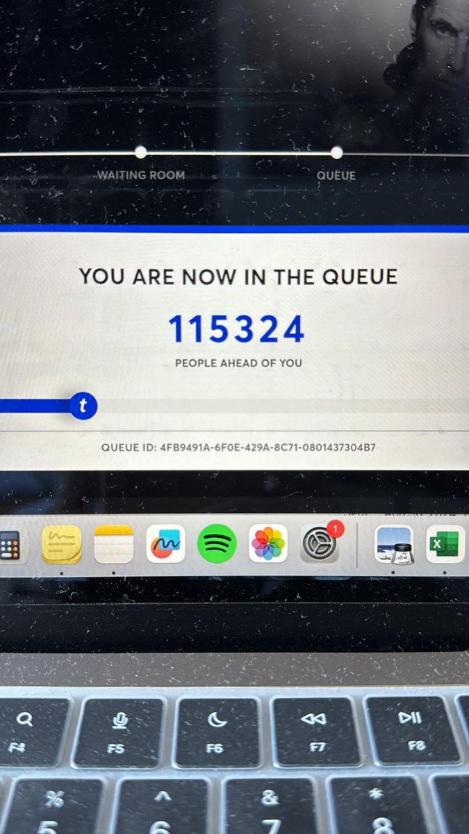 3hrs waiting in the queue to just get in Ticketmaster and now I’M IN ANOTHER FUCKING QUEUE #Oasis25