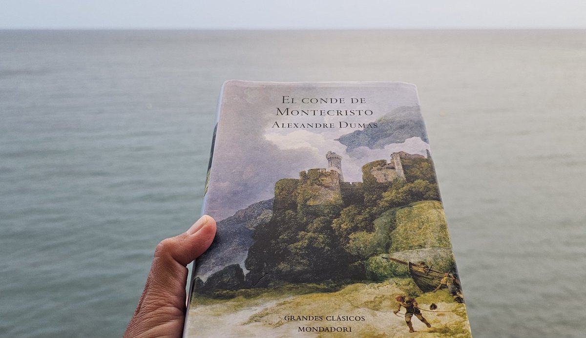 pedroatticus's tweet photo. "Sólo el que ha experimentado el colmo del infortunio puede sentir la felicidad suprema. Es preciso haber querido morir, amigo mío, para saber cuán buena y hermosa es la vida".
"El Conde de Montecristo" es uno de los libros más fascinantes que he leído jamás. Imprescindible. https://t.co/jhv00CaWKv