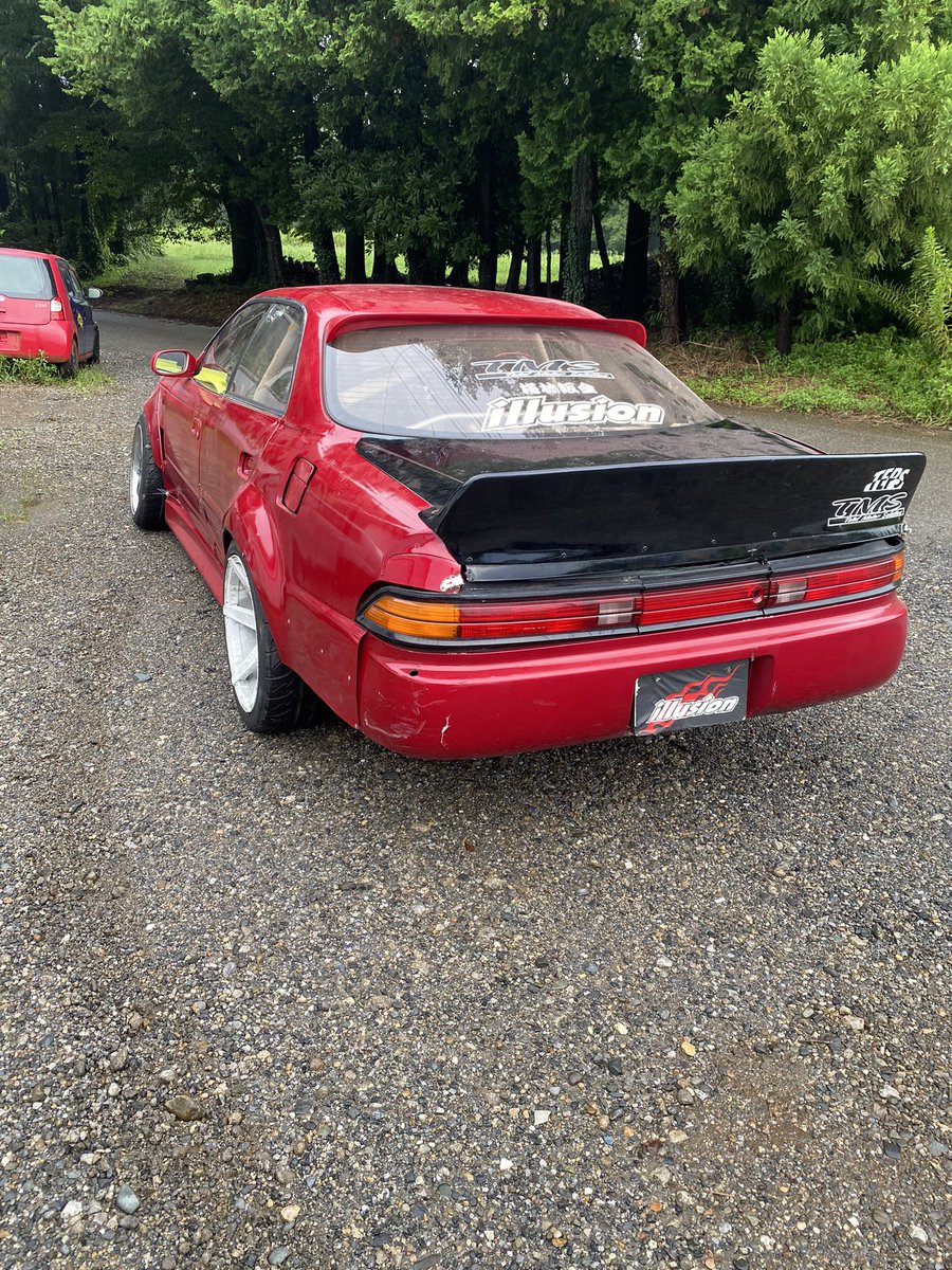 akkun_illusion's tweet photo. ビフォーアフター🚙

チームの皆さんに協力していただき、車高調はまだオーバーホール中ですが走れるところまで直していただきました！😆

いつもみなさまに感謝です🙇🏻🙇🏻🙇🏻 https://t.co/D5SpaVHf5u