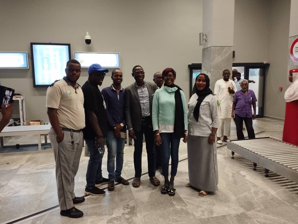 Ça y est ! Ils sont arrivés , la famille Bobodiouf est à Djibouti depuis ce 
 matin,  11h !