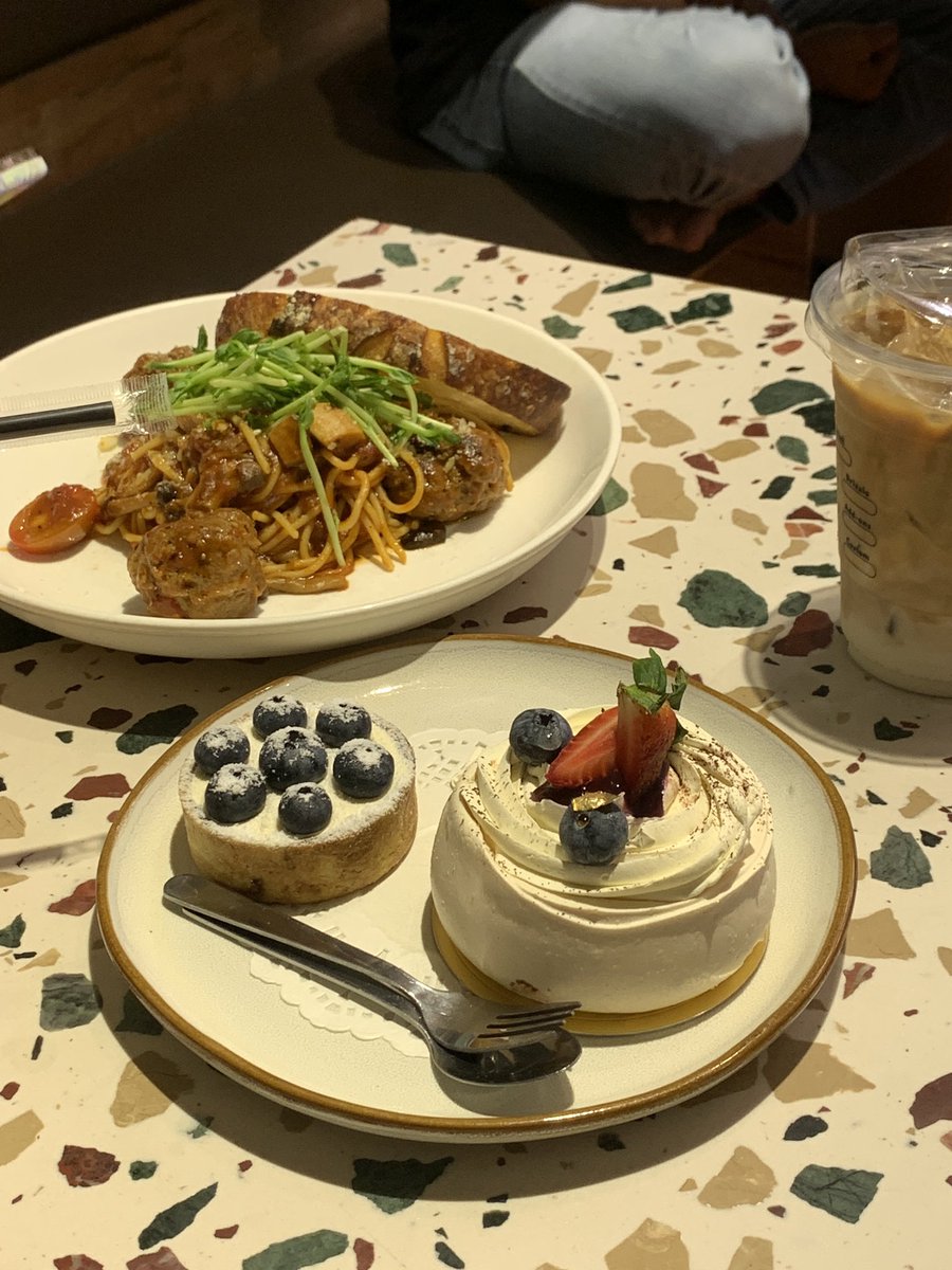 ammarshfqq's tweet photo. Dishes https://t.co/3DXNb9fRqo