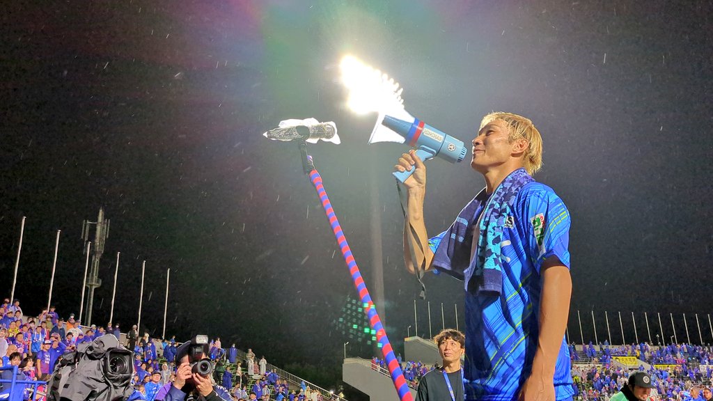 vfk_official's tweet image. 8/31 #甲府鹿児島

◥◣ 𝙁𝙐𝙇𝙇 𝙏𝙄𝙈𝙀◢◤
甲府1-0鹿児島

得点:OG

ヒーローインタビュー🎤は、獅子奮迅の活躍で無失点🔒️勝利に貢献した #ヘナトアウグスト 選手✨✨✨

#vfk #緊褌一番 #Unite
#Ｊリーグ