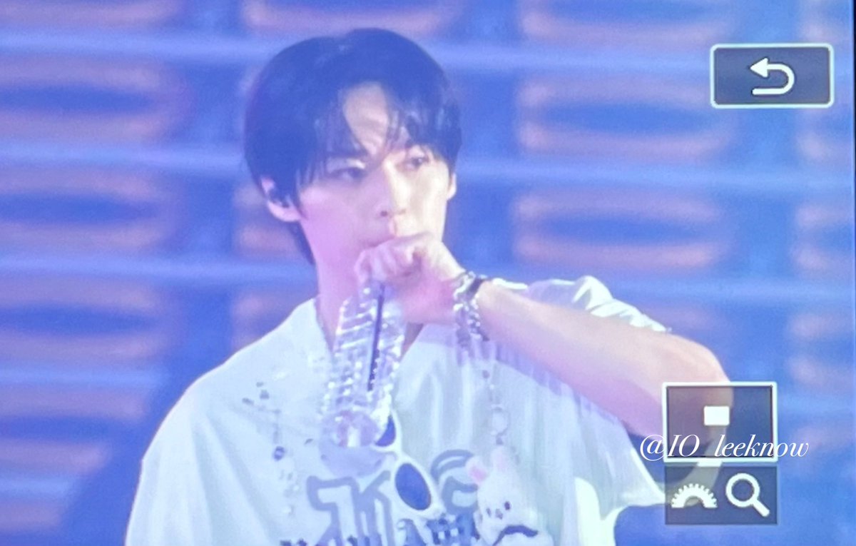 IO_leeknow's tweet photo. 240831 skz 스키즈 dominATE in Seoul day 3
#StrayKids #스트레이키즈                         
#리노 #Leeknow https://t.co/0ftNTnCXzv