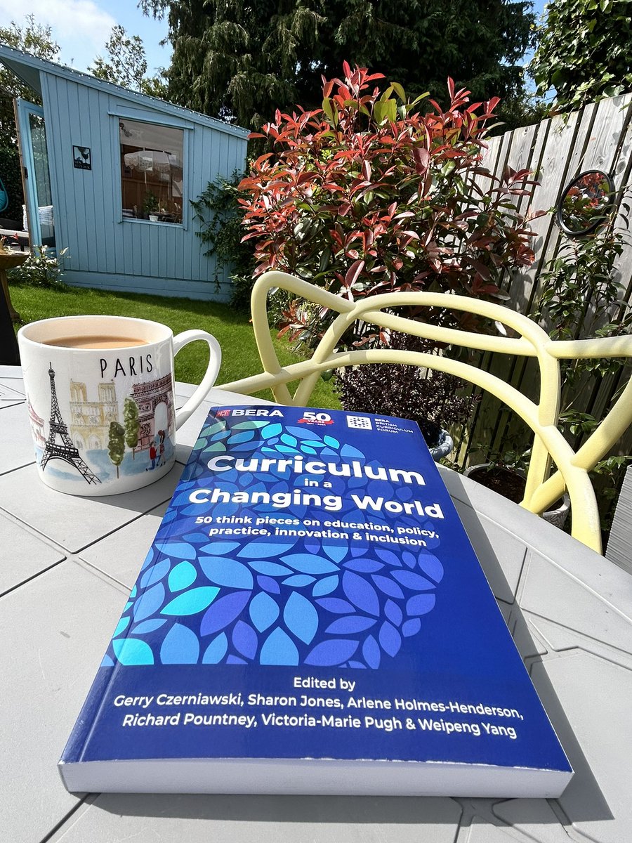 DrIanCollen's tweet image. Exciting delivery today of this new @BERANews book, and pleased to see my Think Piece on Languages and the NI Curriculum published 📖 #Curriculum #Languages