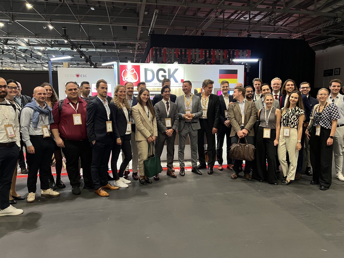 Meet and greet ⁦<a href="/DGK_org/">Deutsche Gesellschaft für Kardiologie</a>⁩ booth #ESCCongress ⁦<a href="/YoungDgk/">Young DGK</a>⁩ ⁦<a href="/Hannah_Billig_/">Hannah Billig</a>⁩ ⁦<a href="/Kardiophil/">Philipp Breitbart</a>⁩ ⁦<a href="/AGIKinterv/">AGIK</a>⁩ ⁦<a href="/AGEP_DGK/">AGEP</a>⁩