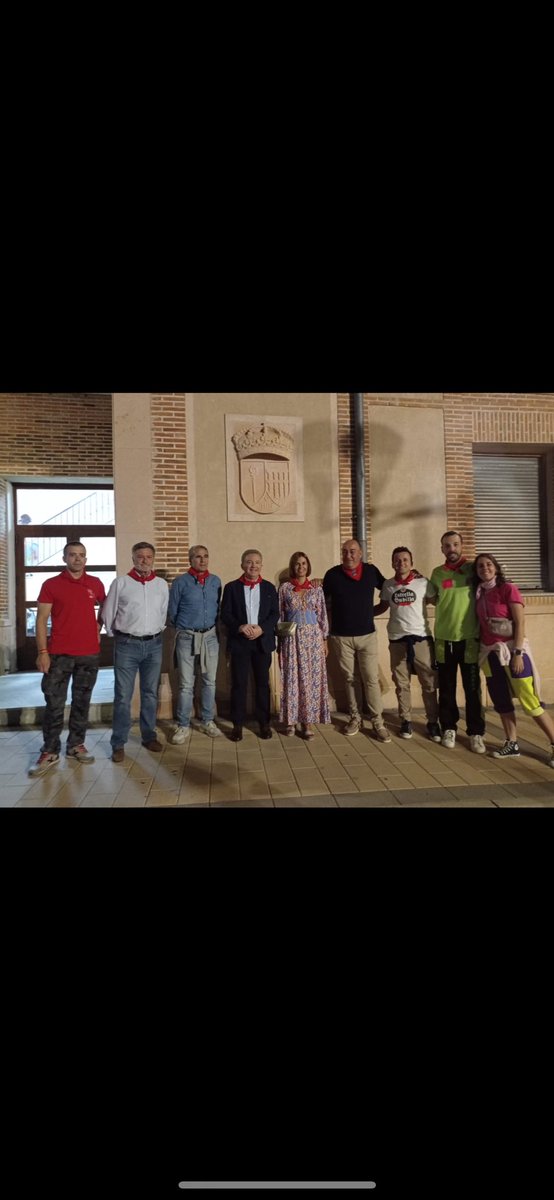 SanzVitorio's tweet image. Fiestas Abades! #Pregòn #VivaLaVirgenDeLosRemedios