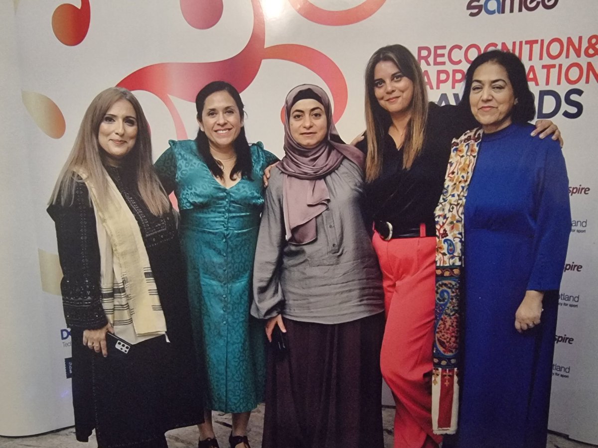 nnriaz's tweet photo. A huge thank you to  @sameegroup for  recognising and appreciating the contributions of the @AdvanceHE steering group which led the impactful work on anti-racism, commissioned by @ScotFundCouncil. Thank you for bringing some of the band back together @virdawg @M0nica_Medina https://t.co/Zu3qNYCuGh