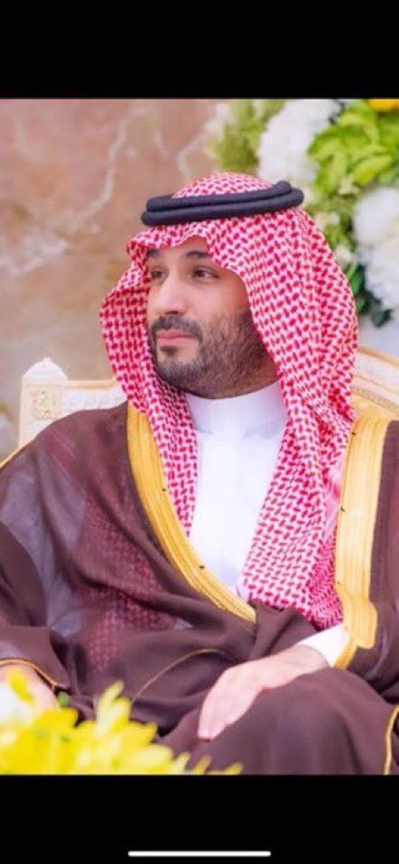 عشت عظيمًا رفيع الشان 
تركت أثرًا لا ينسى 
أسهمت بتنمية هذا الوطن العامر 

كل عام وأنت ذخرًا لنا ❤️

#ميلاد_ولى_العهد_39 
#زعيم_الشرق_الأوسط