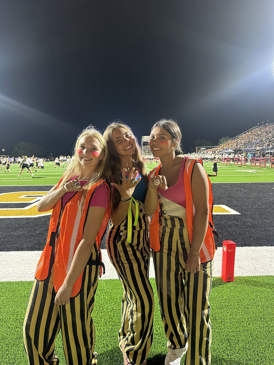 Happy to be a <a href="/bhs_tiger/">BHS Tiger Softball</a> 🐯🐯 !!