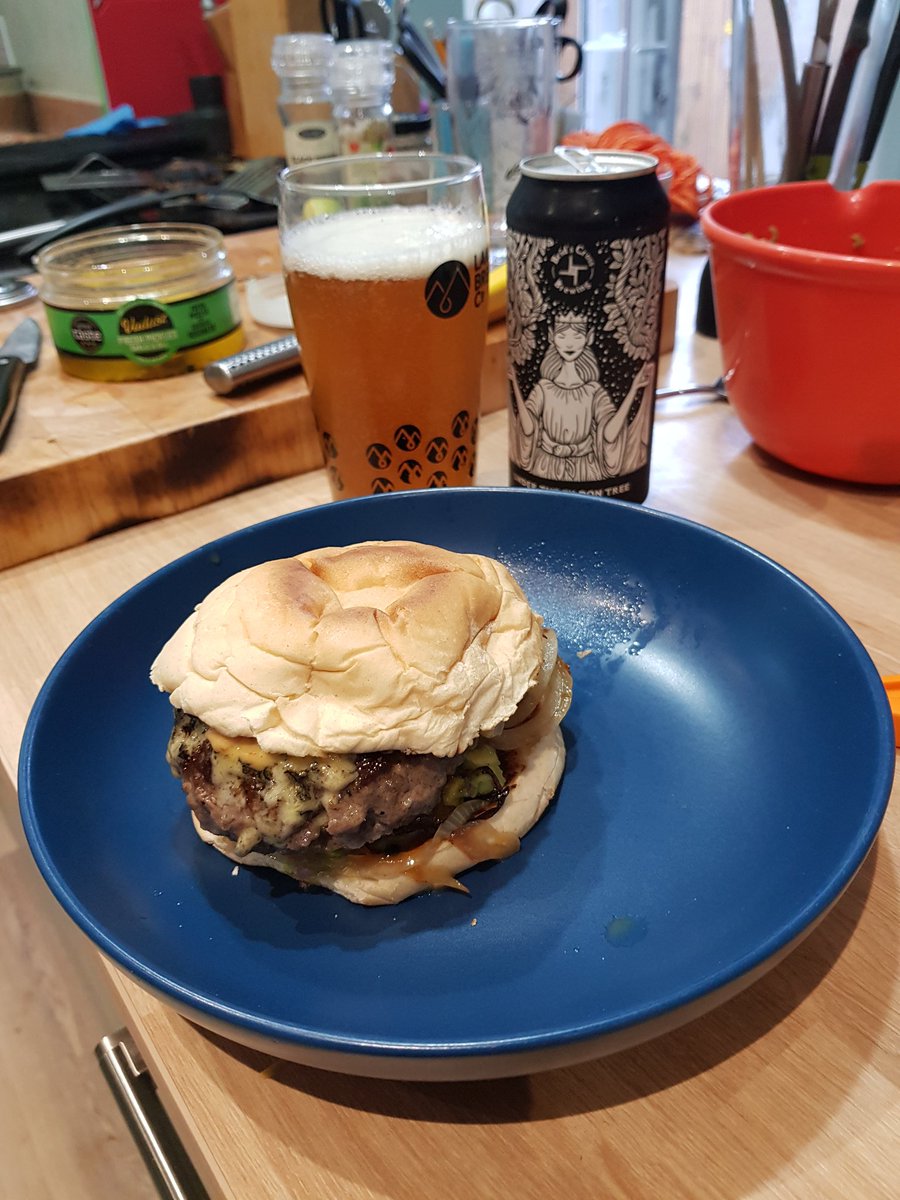 BombGirl (@bombgirl) on Twitter photo #eveningmeal Blue Bowl tonight has a burger...this time a thick patty cooked Oklahoma style with a Mexican twist in spicing and guacamole, some Perl Las and burger sauce
Beer is Under the Eildon Tree a glorious Westie from <a href="/BridsCrossBrew/">Bríd's Cross Brew</a> so so good
<a href="/craftbeerncl/">Craft Beer Newcastle</a> <a href="/gratenewcastle/">gratenewcastle</a> #eveningmeal Blue Bowl tonight has a burger...this time a thick patty cooked Oklahoma style with a Mexican twist in spicing and guacamole, some Perl Las and burger sauce
Beer is Under the Eildon Tree a glorious Westie from <a href="/BridsCrossBrew/">Bríd's Cross Brew</a> so so good
<a href="/craftbeerncl/">Craft Beer Newcastle</a> <a href="/gratenewcastle/">gratenewcastle</a>
