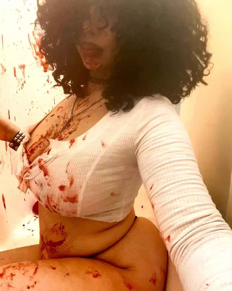GothBootyQueen's tweet photo. I'm still starving 🩸🖤
#Goth #booty #Princess #GothBootyPrincess #Beautiful #hot #twitterx #dark #horror #pretty #curlyhair #virgo #Thick #explore #fypシ https://t.co/1QyW6ucp4c