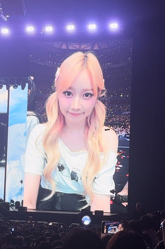 5rim_19's tweet photo. 너무 귀여워…ㅅㅂ…
#Giselle #지젤 #ジゼル #うちながえり #aespaLIVETOUR2024 #AESPA https://t.co/wuJmHWecMa