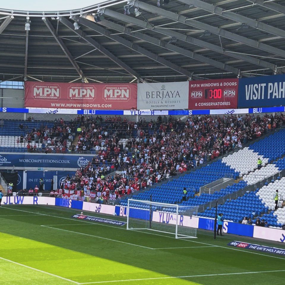 Fair play to the Middlesbrough fans that travelled to Cardiff for the early kick off today.

Over a 10 hour round trip for them today. Thats some commitment. 👏