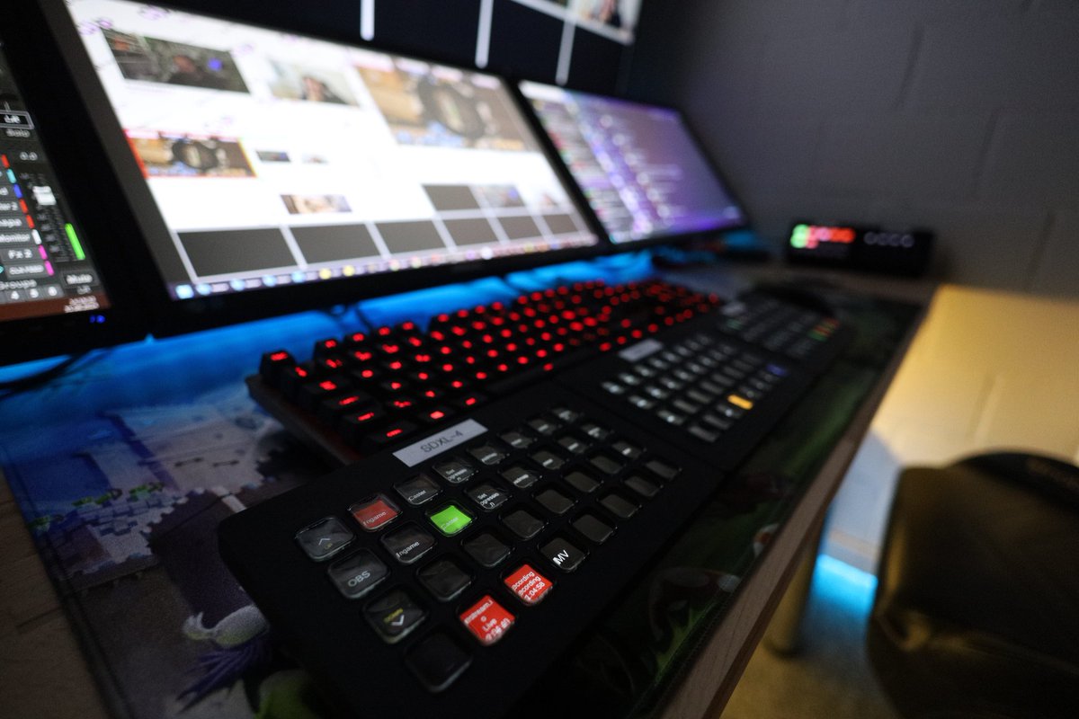 GGs_Liva's tweet photo. Producing #R6S for #DigitecPlayground in our new studio I've been building last months https://t.co/QwHwBByYjW