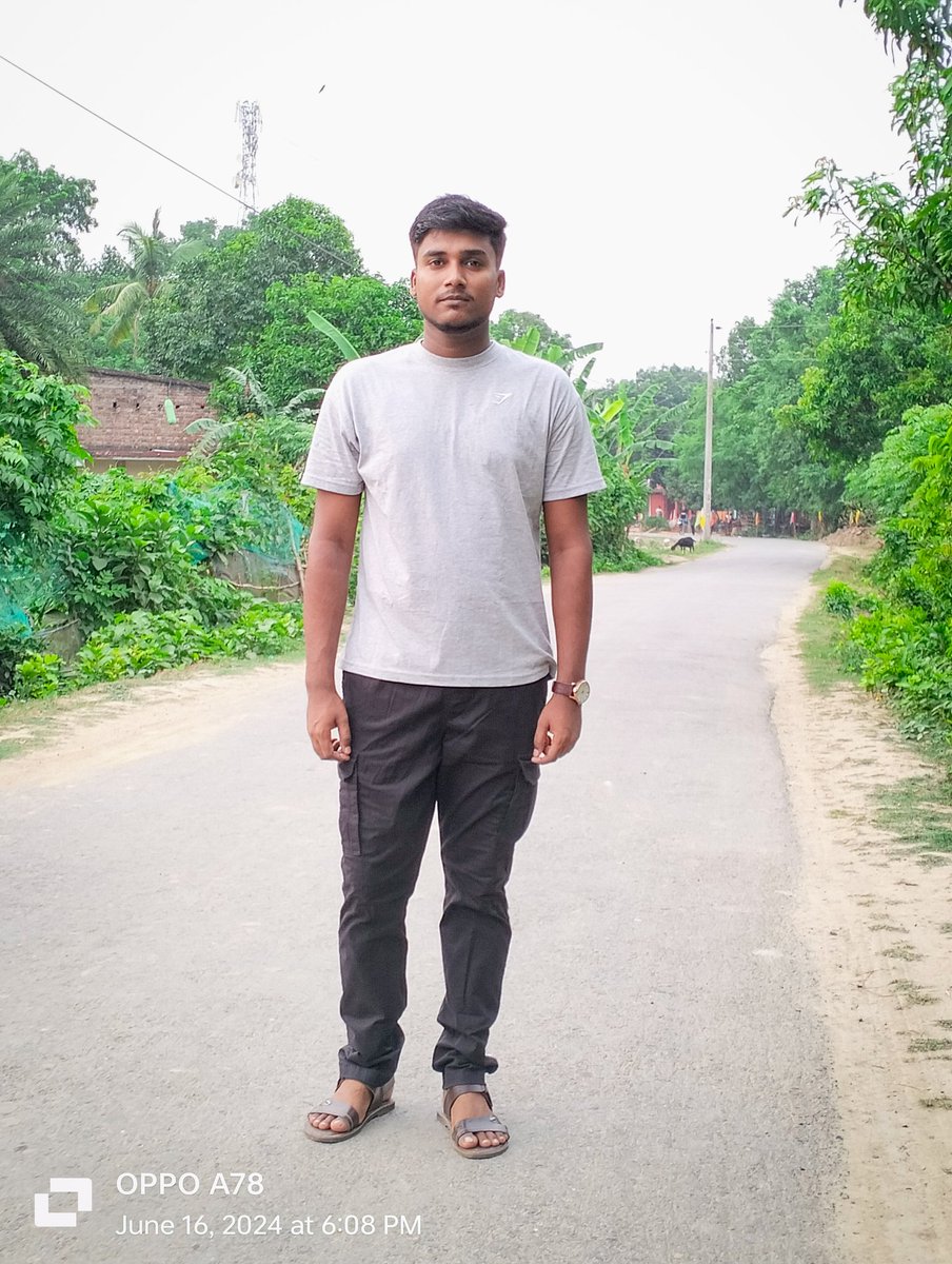 MdLweet's tweet photo. On the street of the village house..❤️🇧🇩
@MdAsadur7564 https://t.co/QGkbjhCCEn