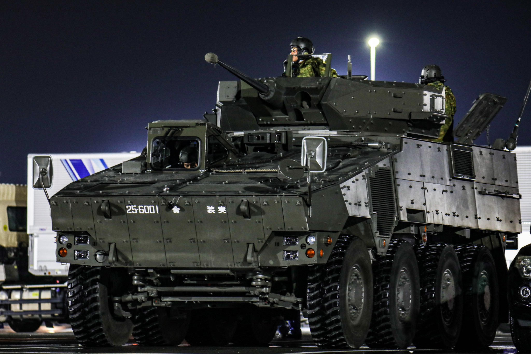 激レア物❗大箱✨戦国自衛隊✨89式装甲戦闘車 ✨激レア、アイテム入り✨新品 2025年最新】Yahoo!オークション -89式装甲戦闘車の中古品・新品