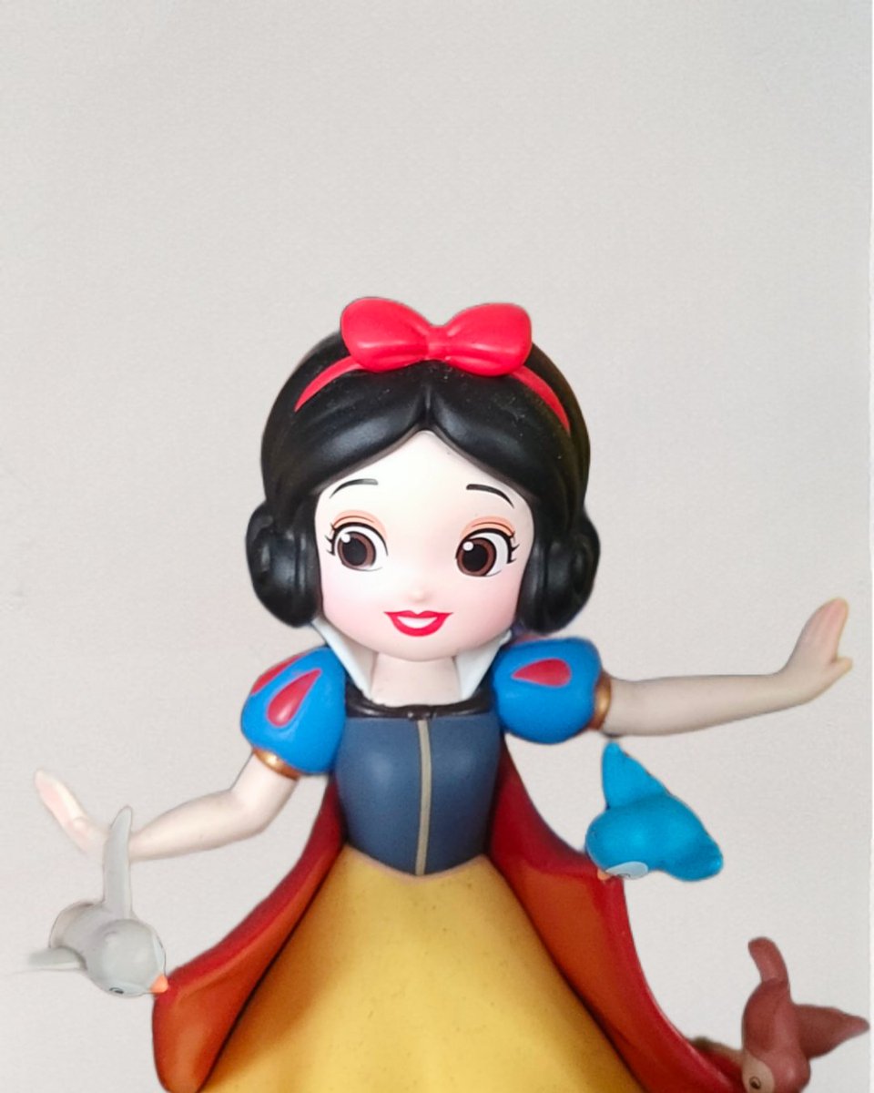 deanlabastera's tweet photo. my tiny Snow White babies hihi last one from my @noturchino 🥹🫶🍎😚 https://t.co/dvm1vX87gQ