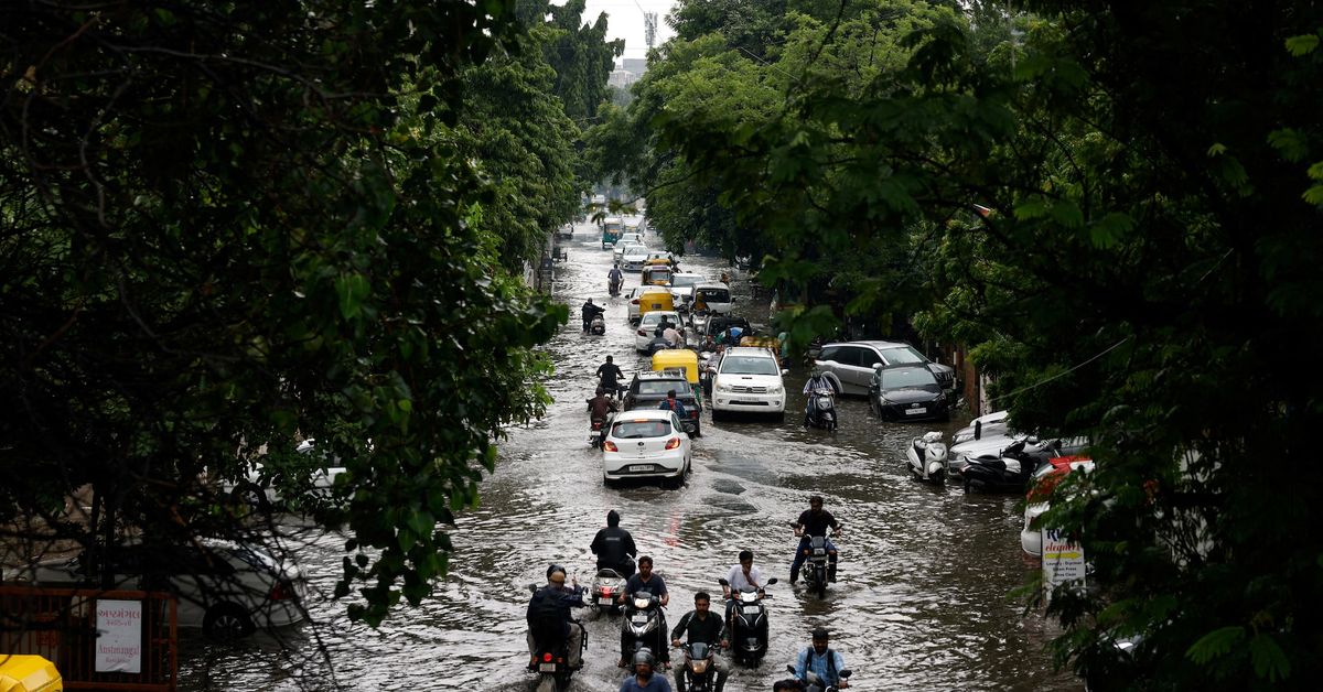 #ClimateCrisisNews: 
' #India Braces For Another Month Of Above-average Rainfall '> <a href="/Reuters/">Reuters</a>  <  The Rainfall In September Is Likely To Be More Than 109% Of A 50-year Average, Rainfall Could Damage Summer-sown Crops.▼
t.ly/1PEiY
.
#ClimateDriven #FossilFuelFeed