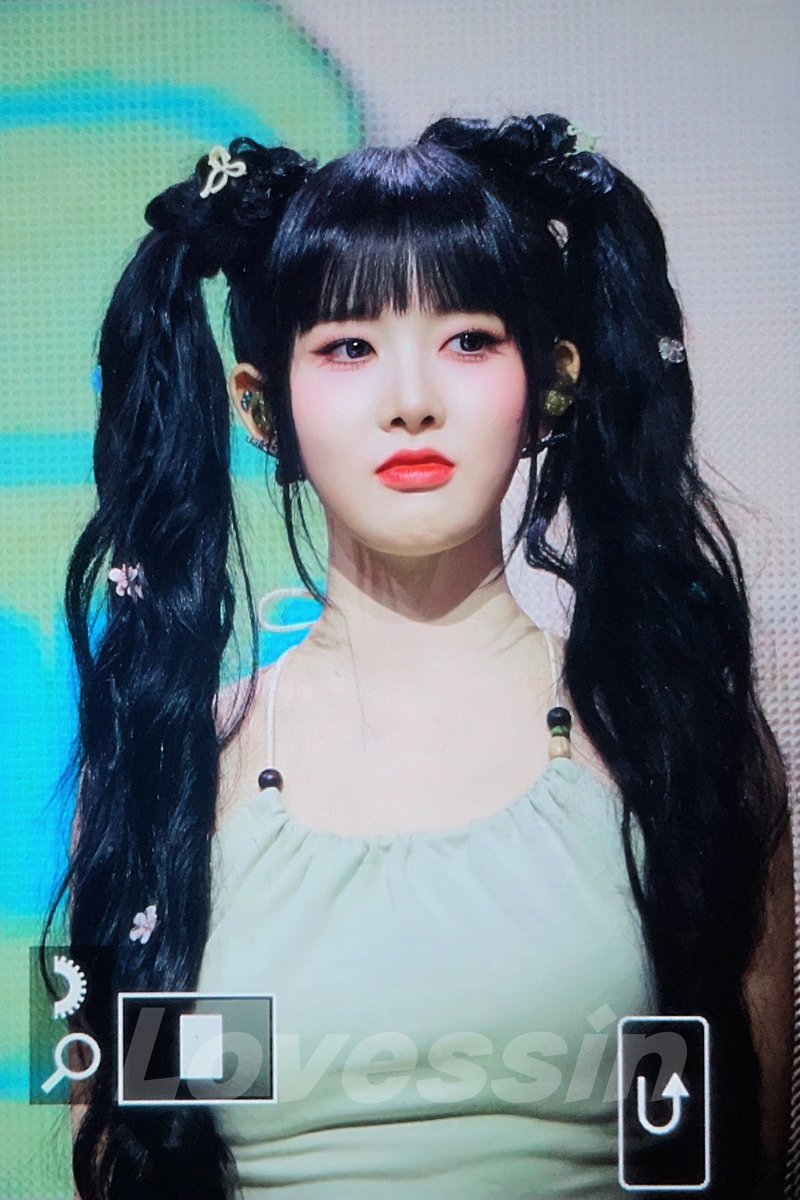 Lovessin0801's tweet image. 240831 프리뷰

#스테이씨 #시은 #STAYC #SIEUN