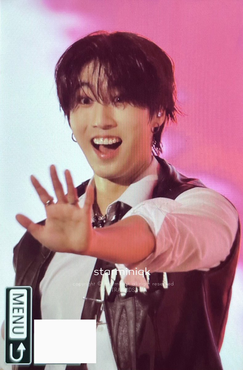 240831

#straykids #스트레이키즈 #skz 
#HAN #한지성 #한