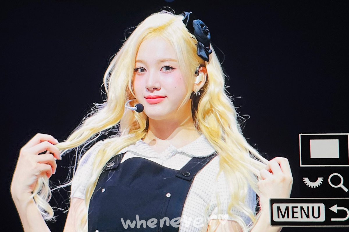 240831 프리뷰

고생했어 💕

#스테이씨 #재이 #STAYC #J