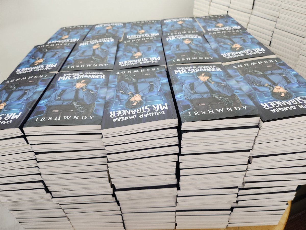 xildius's tweet photo. xv series will always hold a special place in my heart.
#KKPublishedBook #KKPSpecialEdition #DocttorneyIsHere #DeuxIsHere https://t.co/Aw6lsavLp3