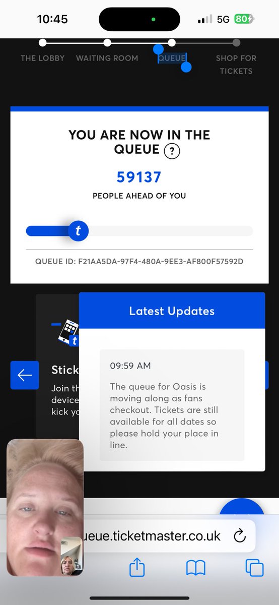 Lindz_Bryce's tweet photo. @TicketmasterUK what an absolute shit show…..6 hours, passed 79000 to get to tickets, for a bug to keep coming up and then kicked out completely…. Back to 300K+ in the queue. BASTARDS https://t.co/LAch2Vbzjv