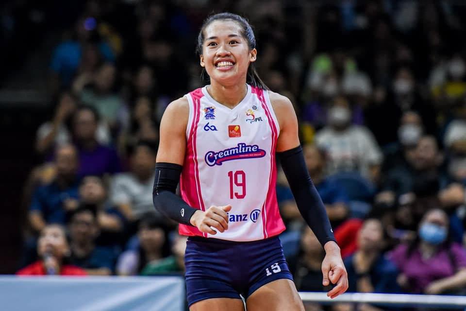 alwayspiyu's tweet photo. 28 points.
17 excellent digs.
24 excellent receptions.

Crown her, #MVPons. 🩷 #PVL2024 https://t.co/Yn2piy2XF1