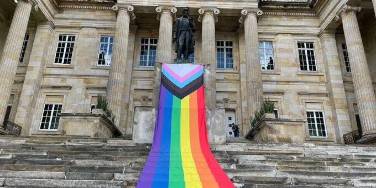 Expresamos nuestra preocupación por el desmonte gradual de la asistencia social y programas LGBTI en la <a href="/AlcaldiaBGA/">Alcaldía de Bucaramanga</a> lo que sin duda afecta los derechos de la población en esta ciudad. <a href="/alejomichells/">Alejandro Michells</a> <a href="/OlgaMateron/">Olga Materón</a> <a href="/IvanDarioPrada/">Iván El Aminoácido</a> <a href="/VivianaVargasVi/">Viviana Vargas Vives 🌈</a> <a href="/MinIgualdad_Col/">Ministerio de Igualdad y Equidad de Colombia</a> <a href="/MinInterior/">MinInterior Colombia</a>